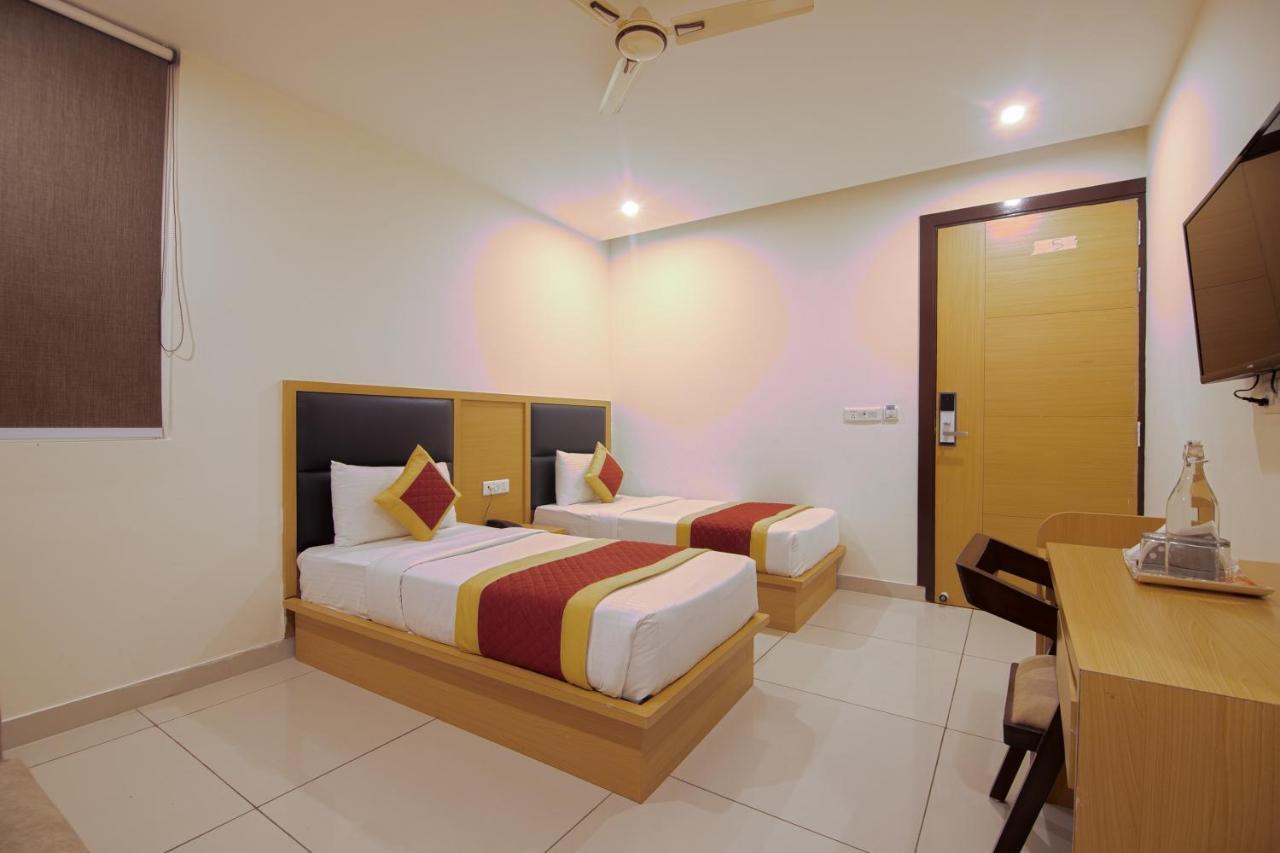 Hotel Del Inn By F9 Hotels - Near Igi Airport New Delhi Eksteriør bilde