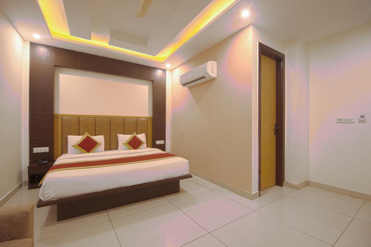 Hotel Del Inn By F9 Hotels - Near Igi Airport New Delhi Eksteriør bilde