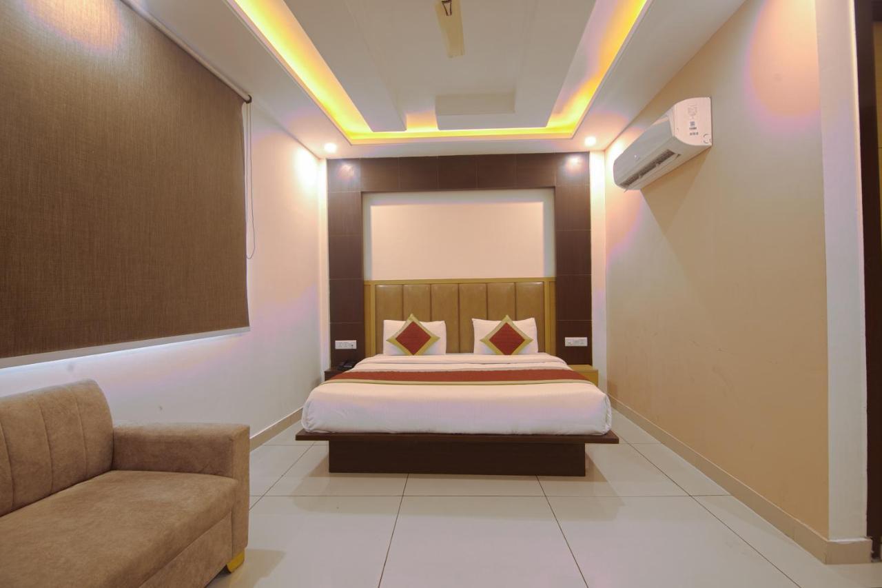 Hotel Del Inn By F9 Hotels - Near Igi Airport New Delhi Eksteriør bilde