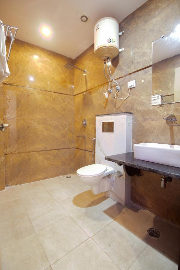 Hotel Del Inn By F9 Hotels - Near Igi Airport New Delhi Eksteriør bilde